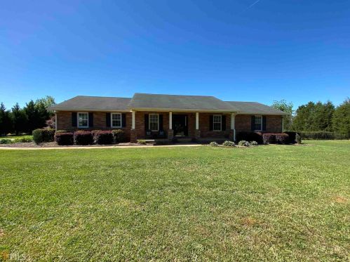 543 Levi Barnes Rd, Jackson, GA 30233-5410