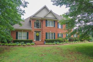 1911 Broad St, Murfreesboro, TN 37129-3222