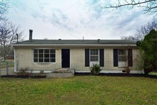 5024 Bonnameade Dr, Hermitage, TN 37076-1810