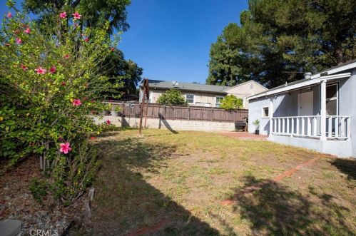 4217 Boston Ave, Glendale CA  91214-2411 exterior