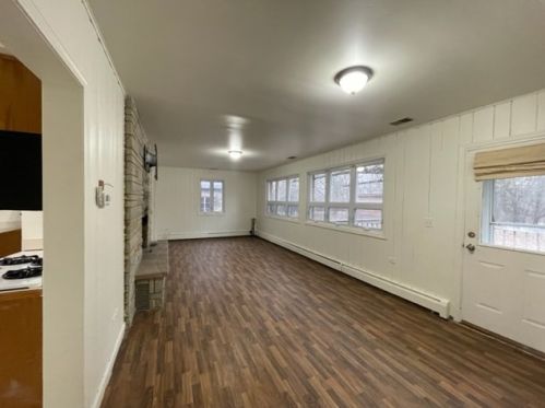 229 75th St, Willowbrook IL  60527-2388 exterior