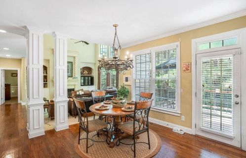 2551 Essex Ln, Atlanta GA  30331-7855 exterior