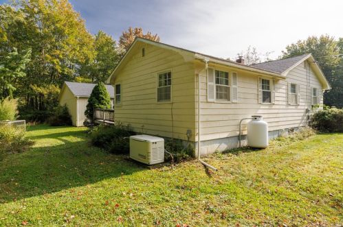 19 Fletcher St, Waltham, ME 04605-1528