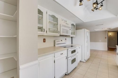 2003 Stefani Ct, Carrollton TX exterior