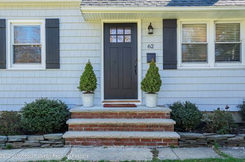 62 Sickles Pl, Red Bank, NJ 07702