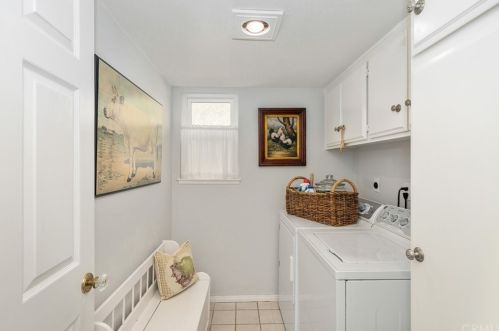 16 Chenile, Irvine CA  92614-7528 exterior