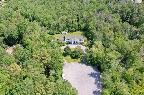 410 Windtree St, Torrington, CT 06790-3033