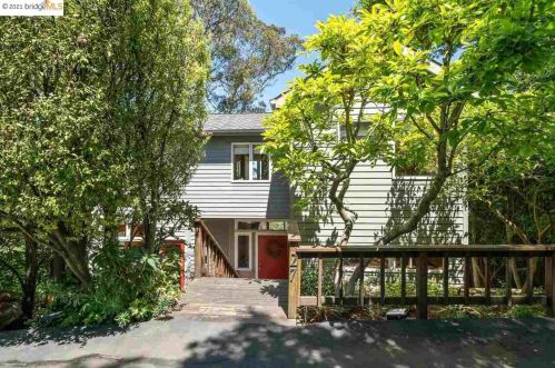 27 Rosemont Ave, Berkeley, CA 94708-1250