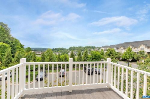 1569 Newcastle Ct, Charlottesville, VA 22911-3575