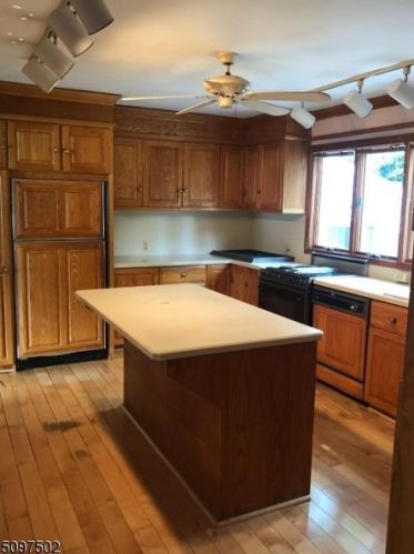 185 College View Dr, Hackettstown NJ  07840-1021 exterior