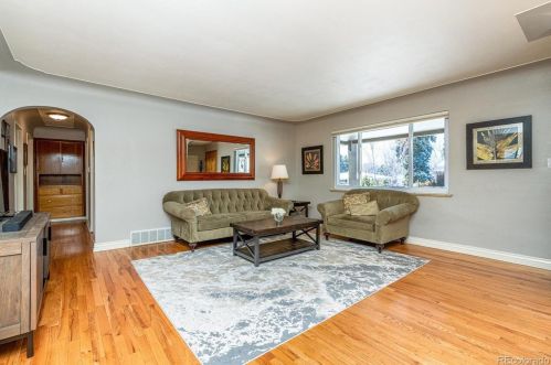 910 Estes St, Denver CO  80215-5452 exterior