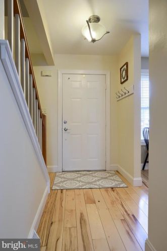 127 Pinnacle Point Dr, Lancaster, PA 17601-1773