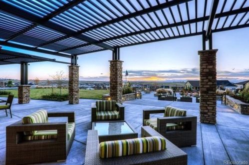 8870 Ukraine Ct, Denver CO  80016 exterior