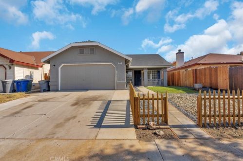 2832 La Cresenta Ave, Merced, CA 95348-1339