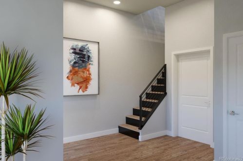 2350 Tremont Pl, Denver CO  80205-3135 exterior