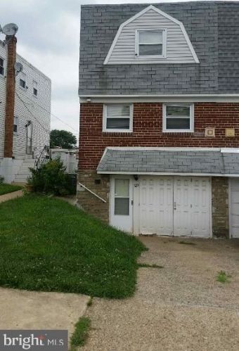 725 Gorman St, Philadelphia, PA 19116-3606