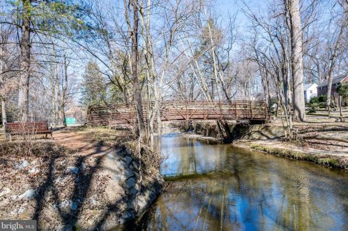 405 Pershing Dr, Silver Spring MD 20910-4341 exterior