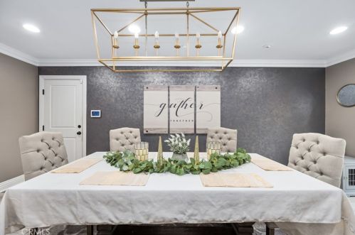 2405 Avalon Ave, Santa Ana CA 92705-7903 exterior