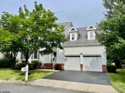 34 Hendrickson Dr, Montgomery, NJ 08502-4108