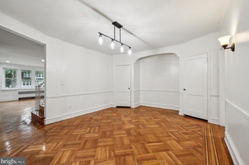 6937 19 St, Philadelphia PA  19146-2936 exterior