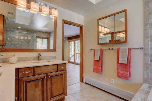 1359 Southridge Ct, Lakewood CO exterior