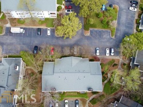 6808 Glenridge Dr, Atlanta GA  30328-2613 exterior