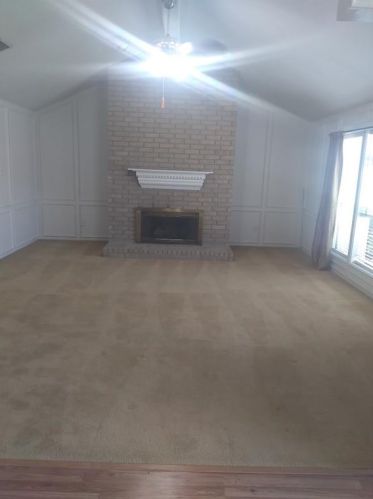 1327 Royal Palm Ln, Carrollton TX  75007-1035 exterior