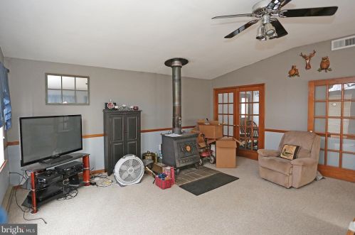 2119 Oaklyn Dr, Fallston MD  21047-2005 exterior