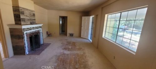 5730 Stansbury Ave, Van Nuys, CA 91401-4234