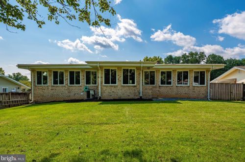 1306 Leister Dr, Silver Spring MD 20904-1547 exterior