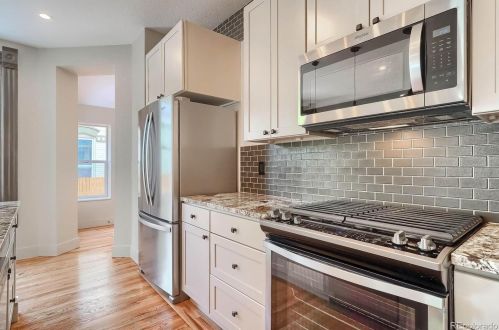 151 Lincoln St, Denver CO  80209-1629 exterior