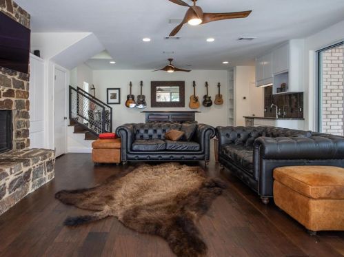 53 Harbour Pt Cir, Fort Worth TX  76179-3256 exterior