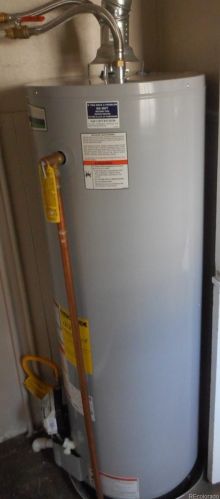 4686 Grant St, Englewood CO 80113-6824 exterior