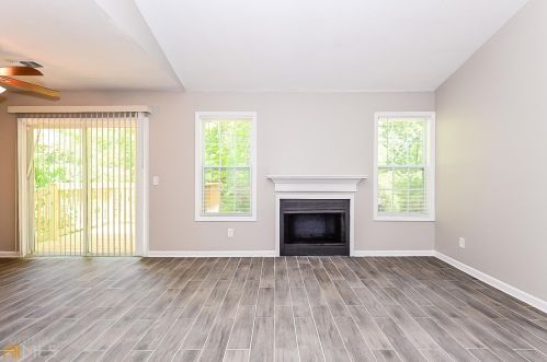 3244 Blackfoot Ln, Rex GA  30273-1066 exterior