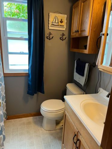 2710 40 St, Hammond IN 46322-2731 exterior