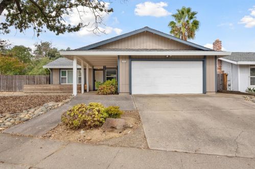 10021 Yukon River Way, Rancho Cordova, CA 95670-2725