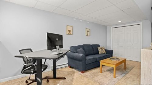 8 Cedar Crest Pl, Norwalk CT  06854-1402 exterior