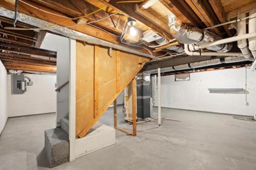 3366 Creekwood Dr, Rex GA 30273-2115 exterior