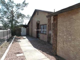 1724 Palm St, Henderson NV  89011-4243 exterior