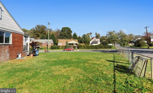 1515 Oakview Dr, Silver Spring MD 20903-2243 exterior