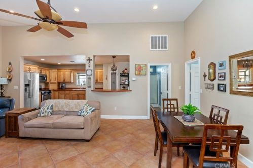 17368 Owl Tree Rd, Riverside CA  92504-9529 exterior