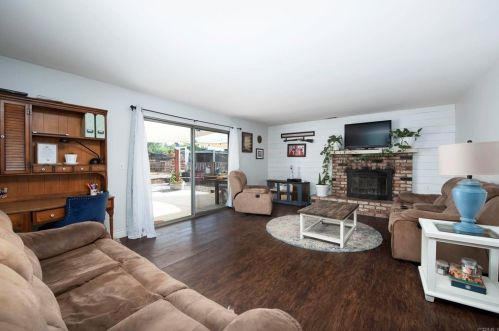 1952 Rowley Ave, Ramona, CA 92065-3231