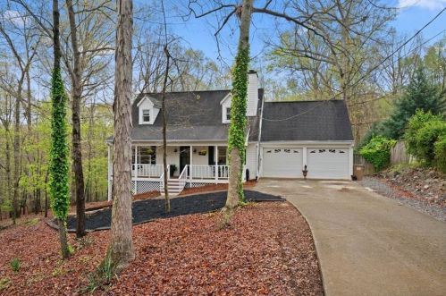 2324 Sportsman Club Rd, Gainesville GA  30501-1018 exterior