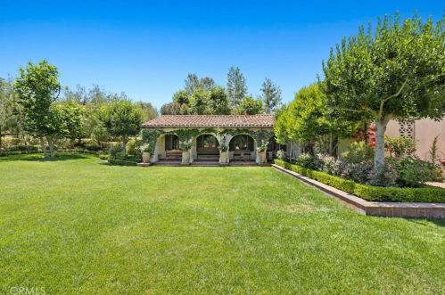 50 Golden Eagle, Irvine CA  92603-0308 exterior