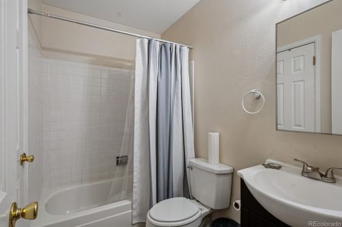 1666 Quintero Way, Aurora CO  80017-5223 exterior