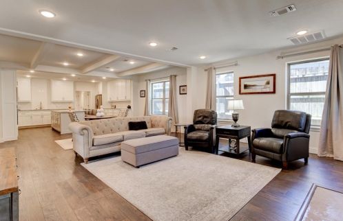 3501 6th St, Fort Worth TX  76107-2735 exterior