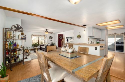 1826 Quintero Way, Aurora CO 80015-2521 exterior