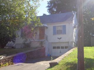90 Plumb Ave, Meriden, CT 06450-6541