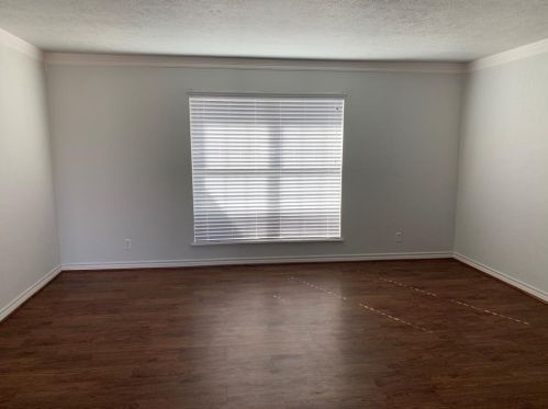 430 Concord St, Lakeview, TX 77662