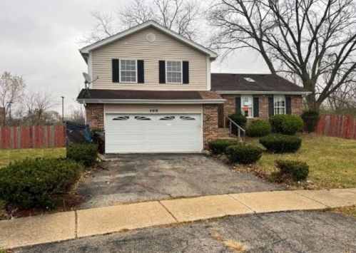 4010 Cypress Ct, Country Club Hills, IL 60478-5752